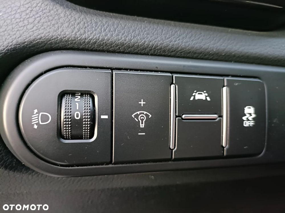 Kia ProCeed 1.6 T-GDI GT DCT - 11