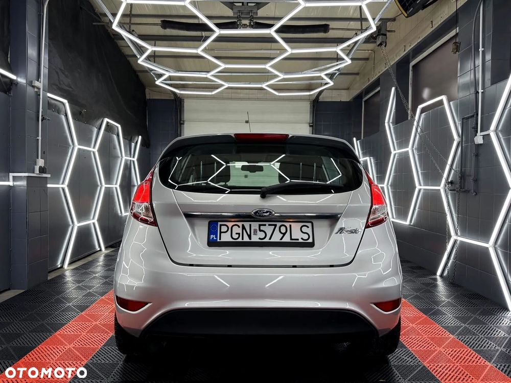 Ford Fiesta 1.5 TDCi Titanium - 7