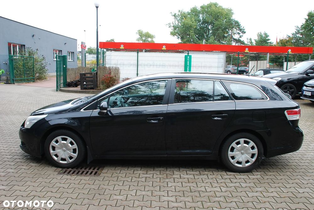 Toyota Avensis 2.0 Prestige MS - 17