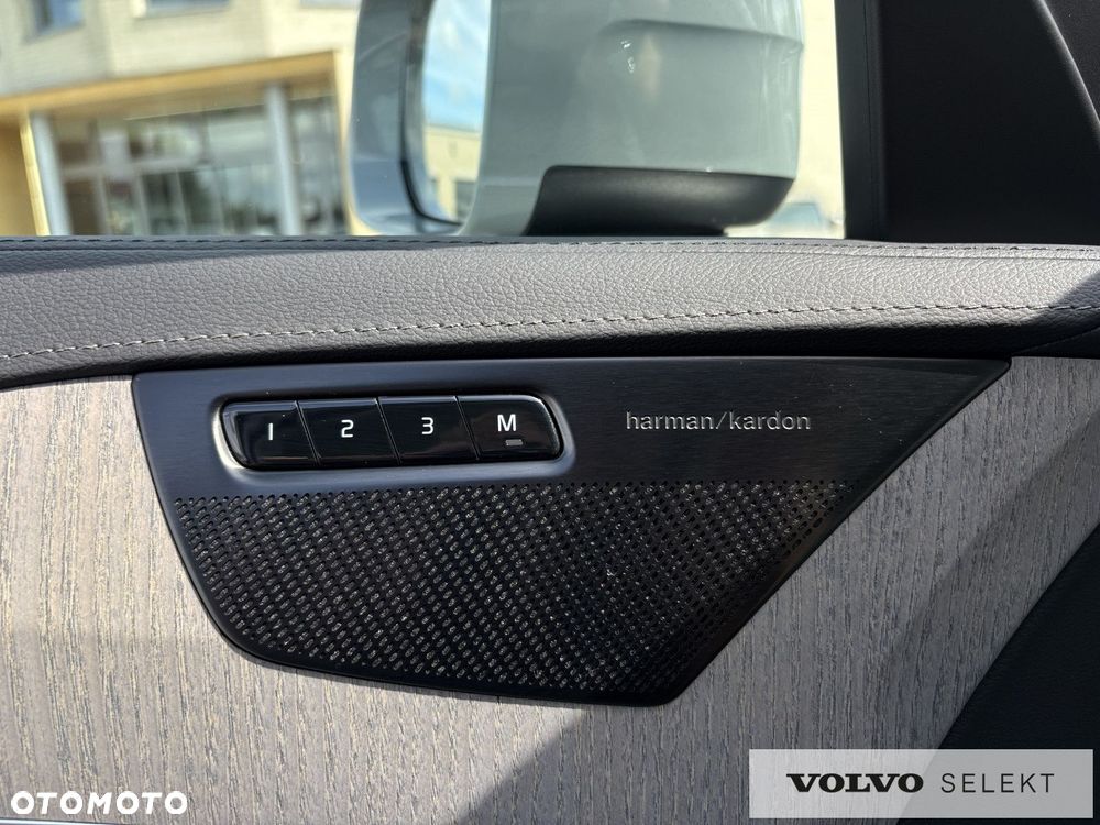 Volvo XC 90 - 15