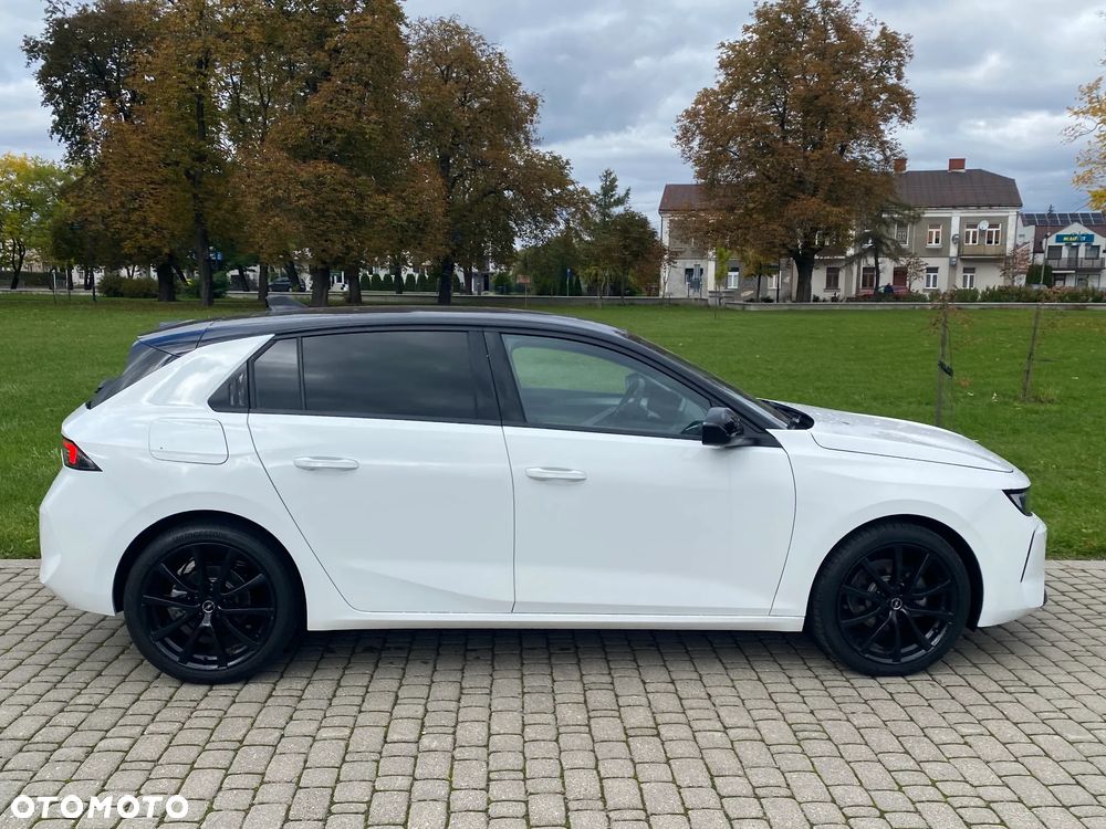 Opel Astra 1.2 Turbo Business Edition - 20