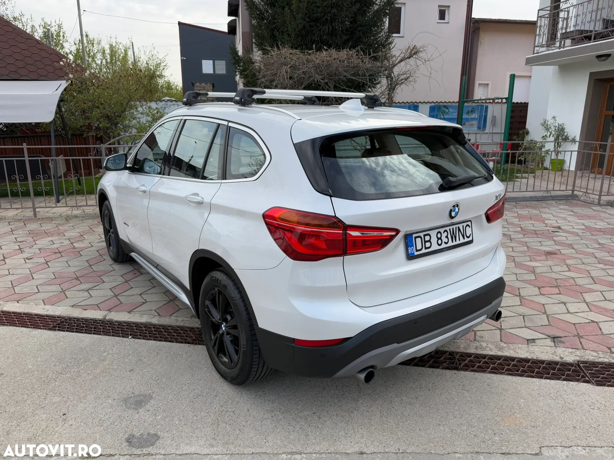 BMW X1 xDrive25d AT xLine - 3