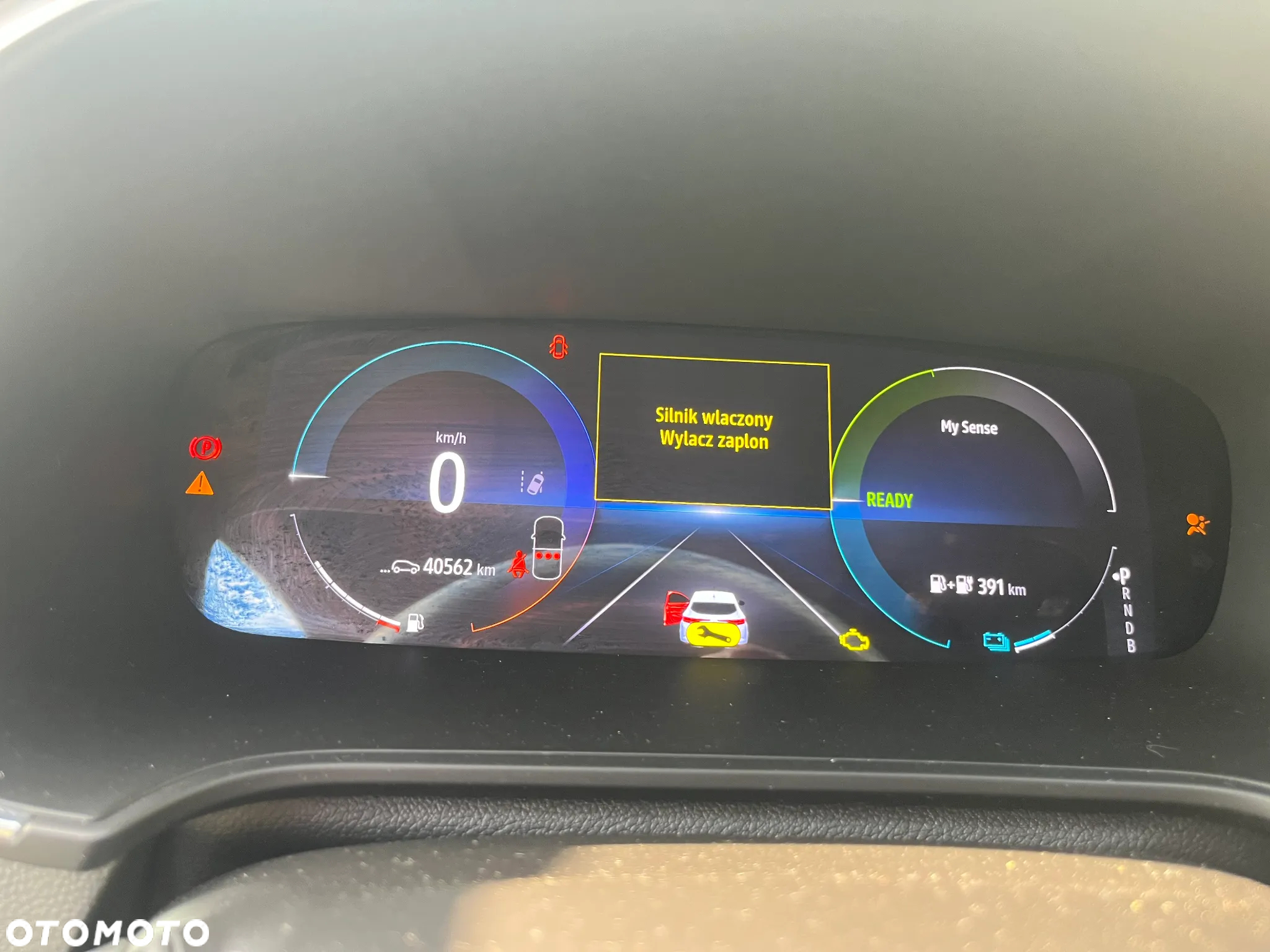 Renault Megane Grandtour E-TECH Plug-in 160 R.S LINE - 11