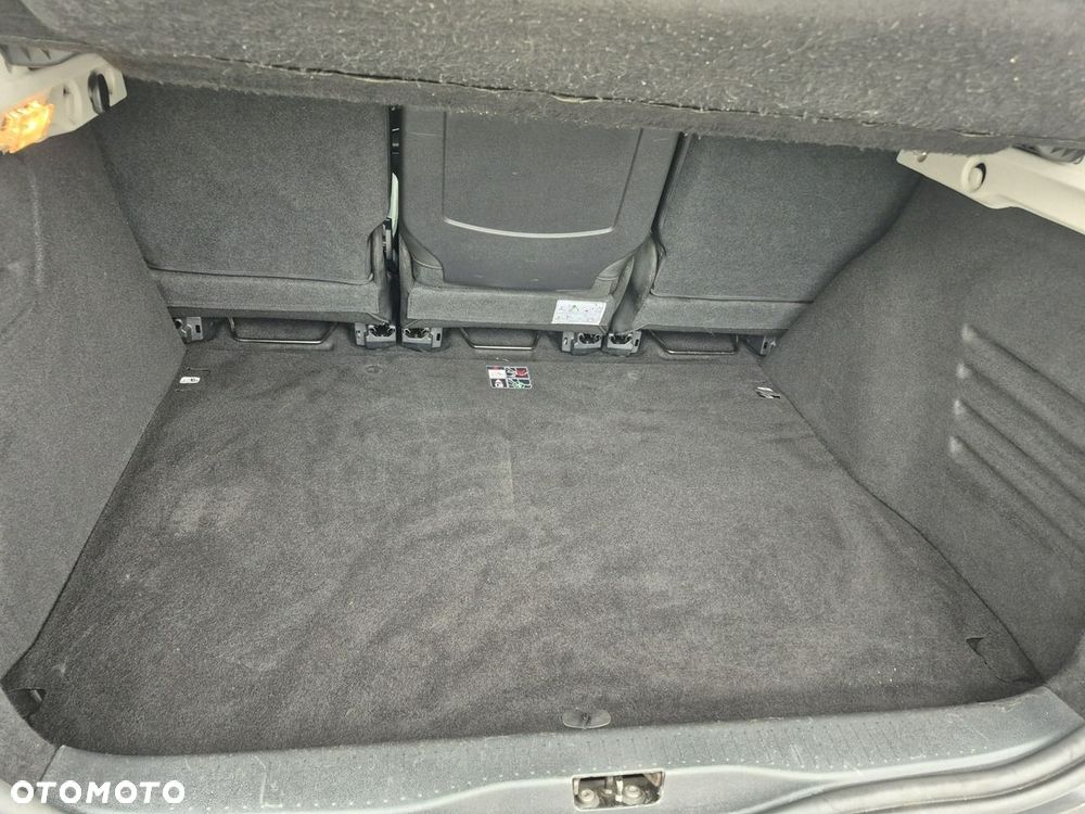 Renault Scenic - 15