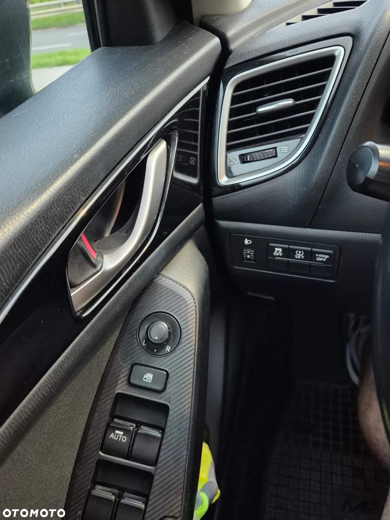 Mazda 3 - 7