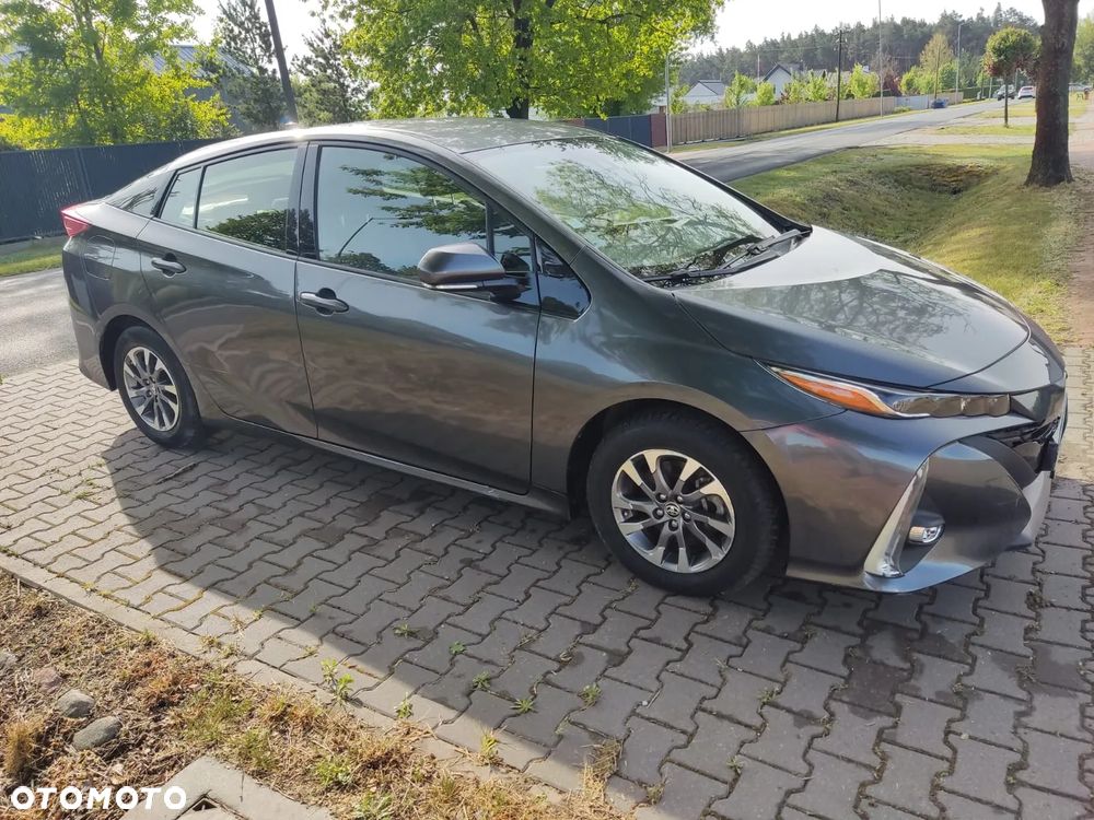 Toyota Prius - 13