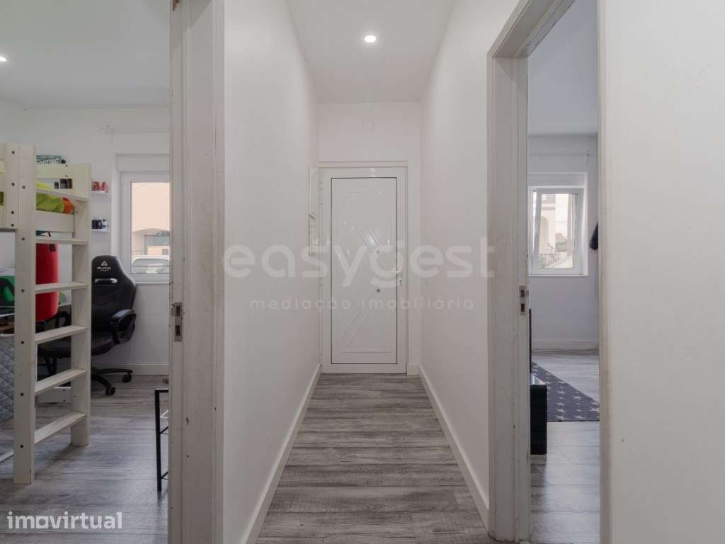 Moradia T2+2 - Arroteias - Renovada - Grande imagem: 5/21