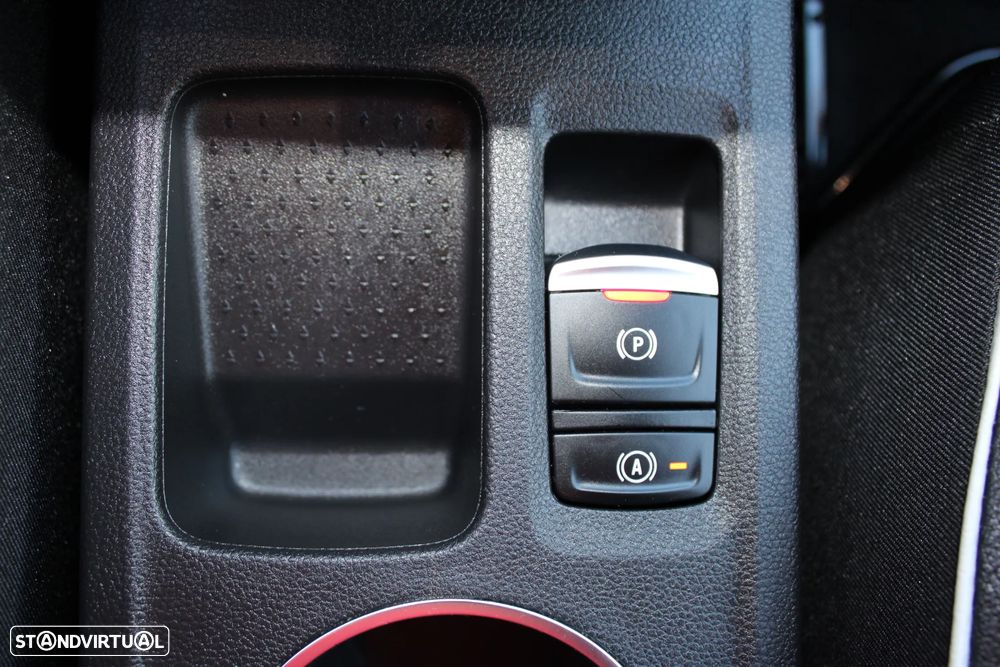 Renault Captur 1.0 TCe Techno Bi-Fuel - 15