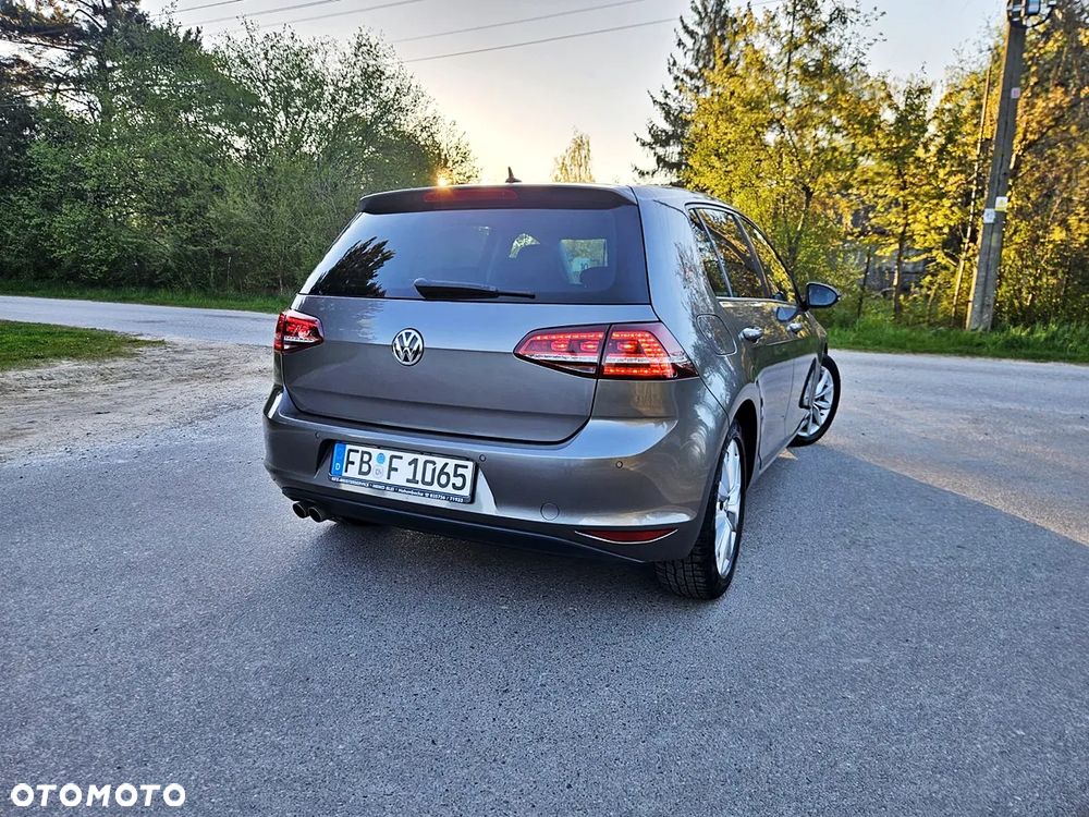 Volkswagen Golf 2.0 TDI (BlueMotion Technology) Highline - 19
