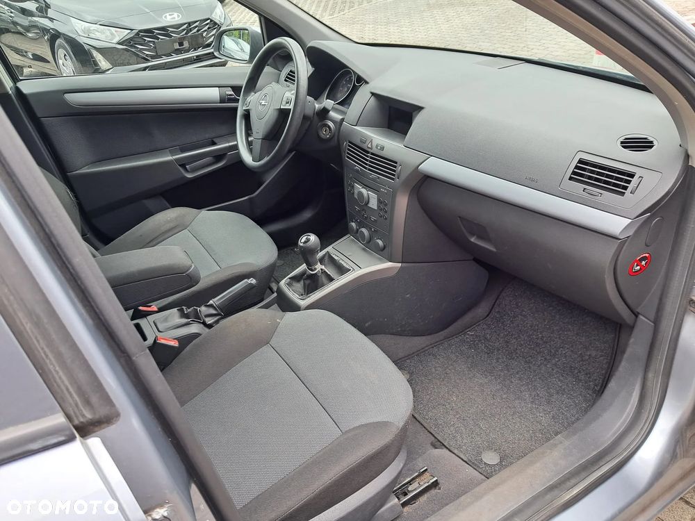 Opel Astra 1.6 GL / Start - 14