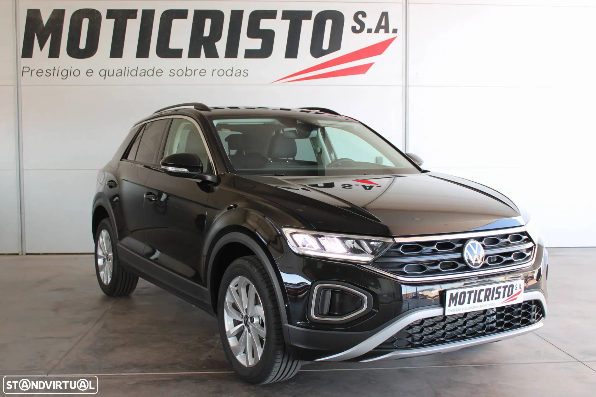 VW T-Roc 1.0 TSI Urban - 1