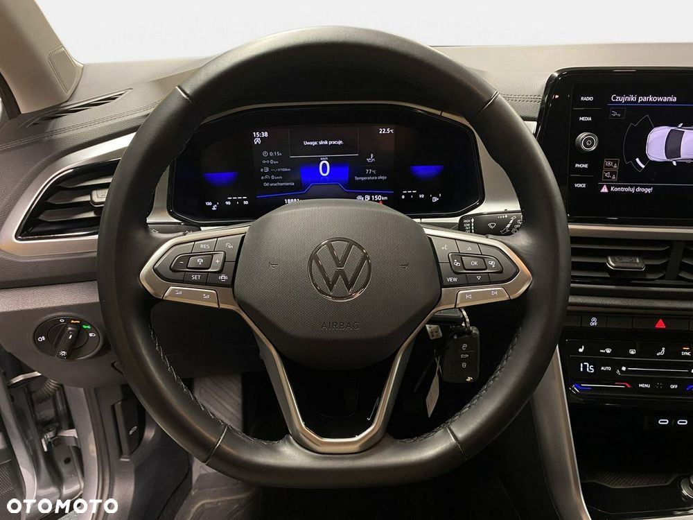 Volkswagen T-Roc - 21