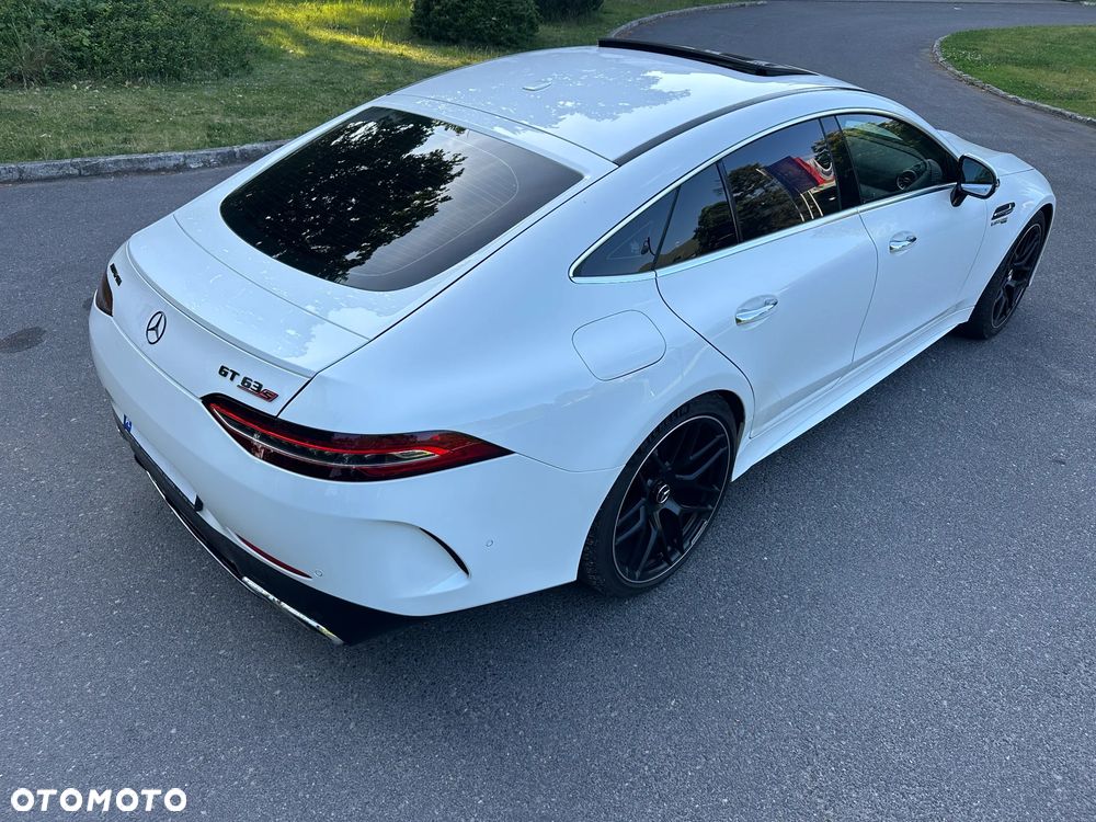 Mercedes-Benz AMG GT 63 4Matic+ Speedshift MCT 9G - 11
