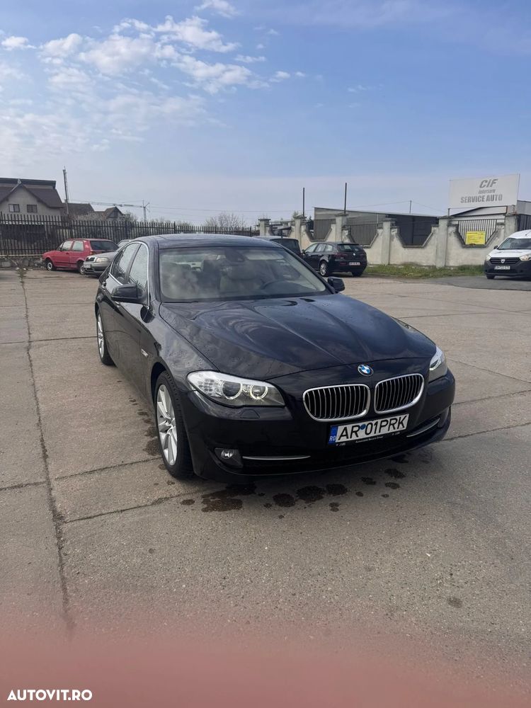 BMW Seria 5 525d Aut. - 3