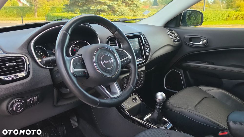 Jeep Compass 1.4 MultiAir Limited - 23
