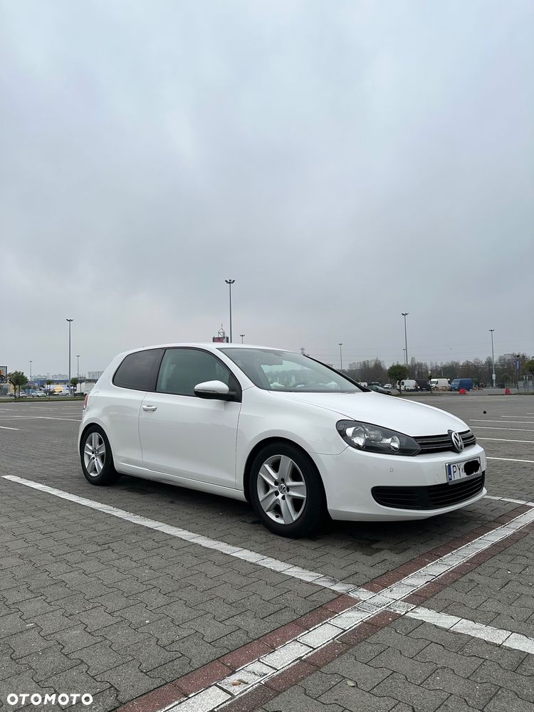 Volkswagen Golf 1.6 Comfortline - 2