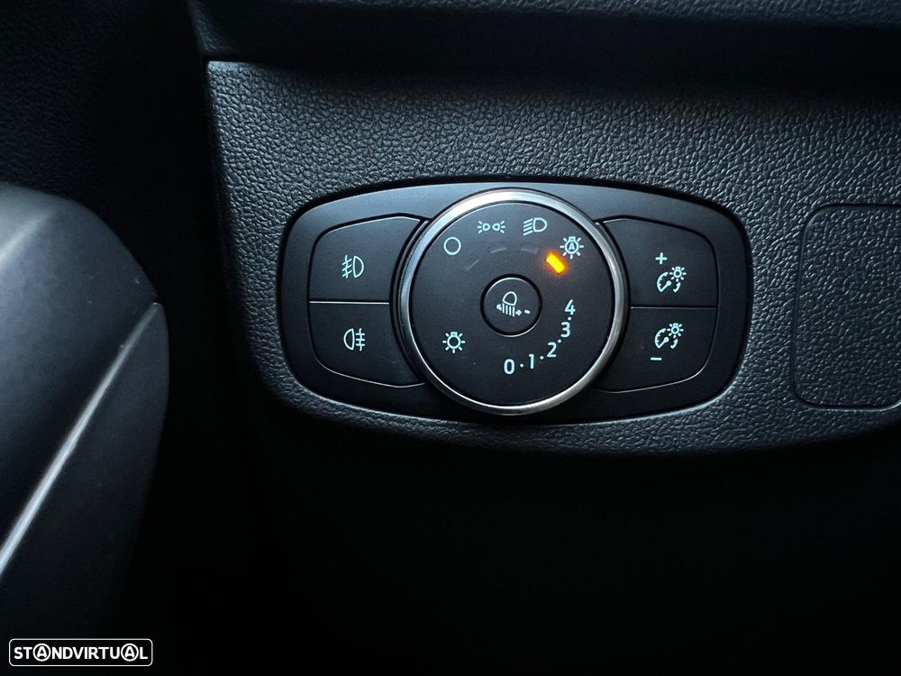 Ford Focus 1.0 EcoBoost MHEV ST-Line X Aut. - 37