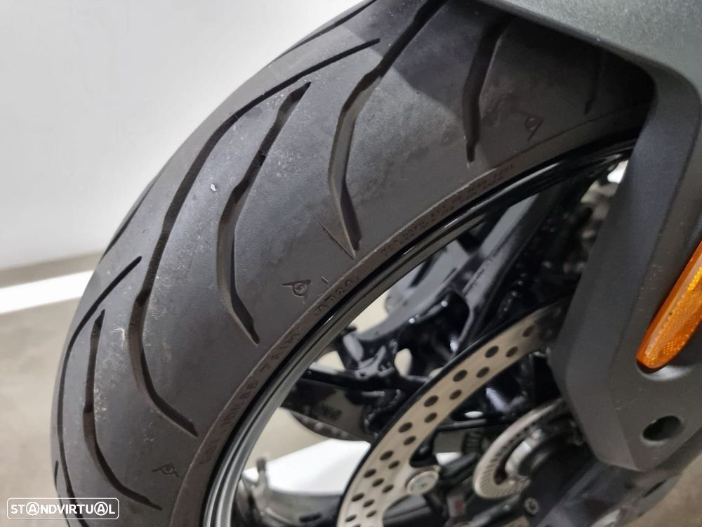 BMW R 1300 R 1300 R - 13