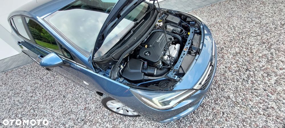 Opel Astra 1.4 Turbo Dynamic - 32