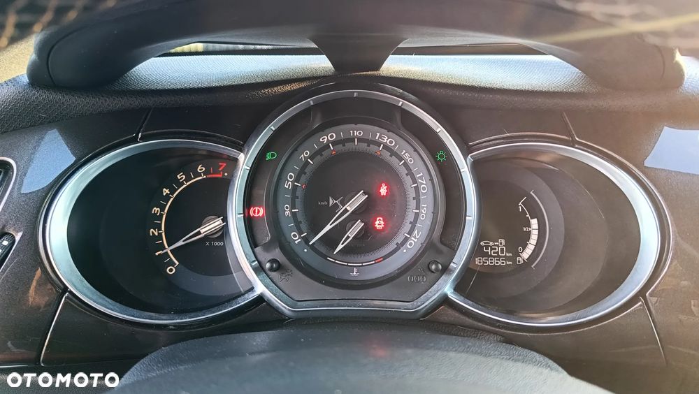 DS Automobiles DS 3 - 12