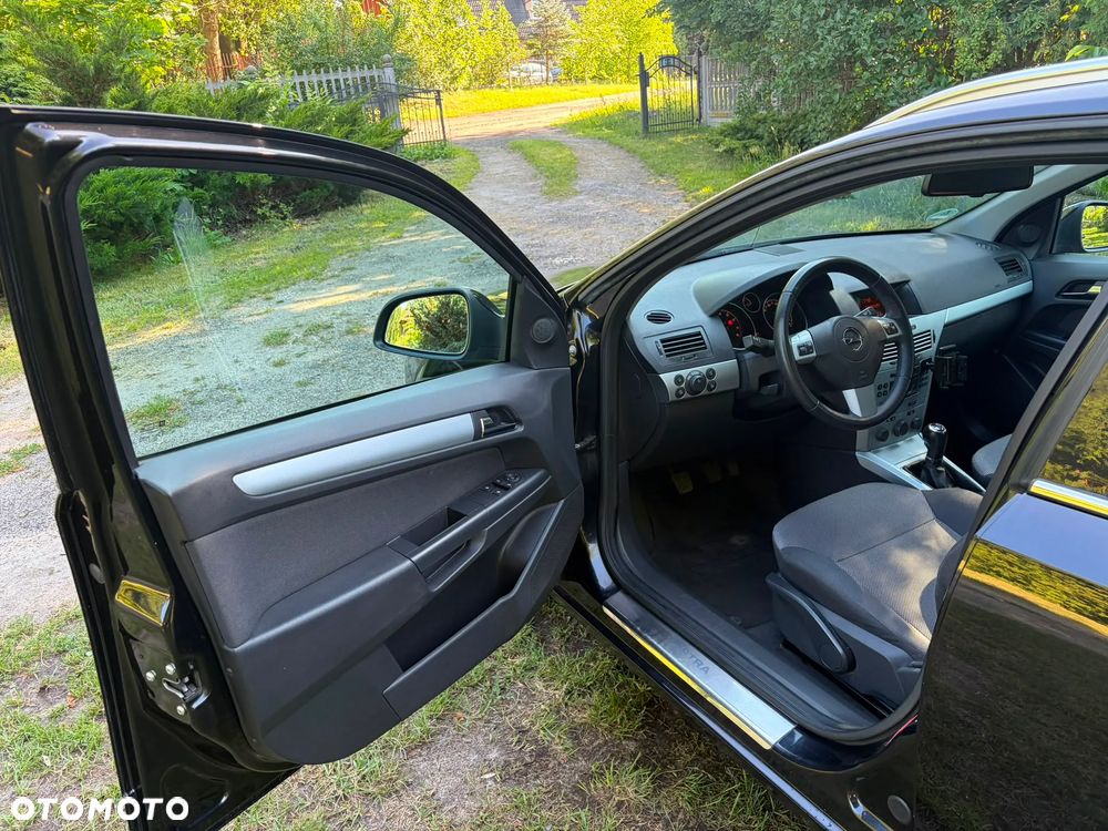Opel Astra 1.6 Color Edition - 13