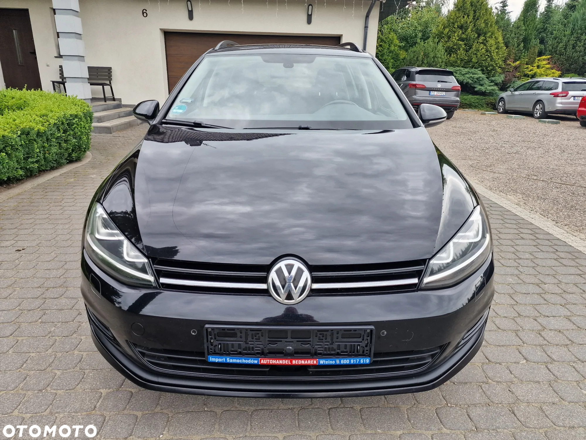 Volkswagen Golf 2.0 BlueTDI Cup - 11