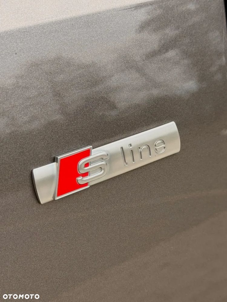 Audi A4 Avant 35 TFSI mHEV S Line S tronic - 12