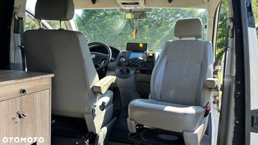 Volkswagen Transporter - 8