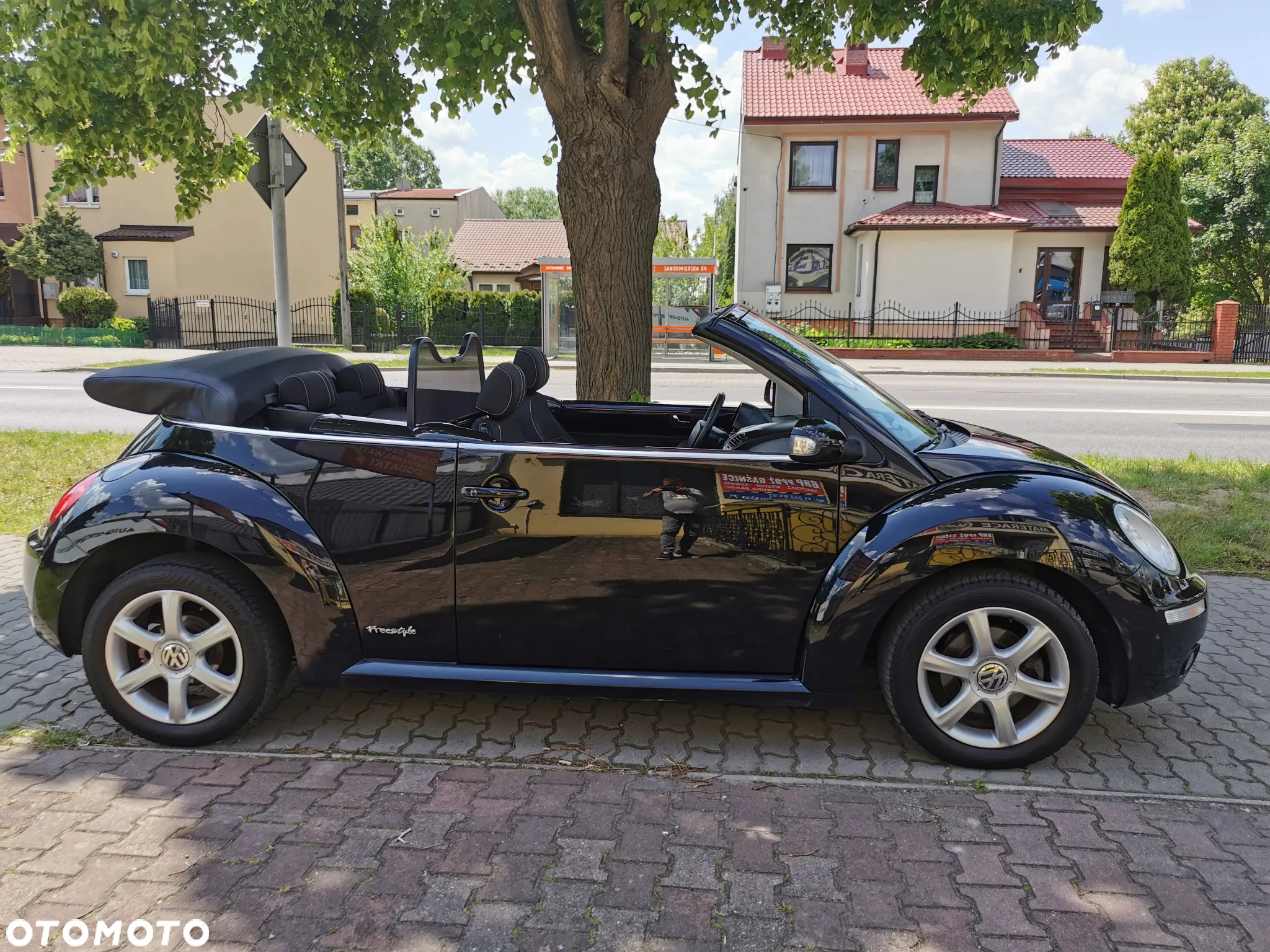 Volkswagen New Beetle Cabriolet 1.6 Freestyle - 2