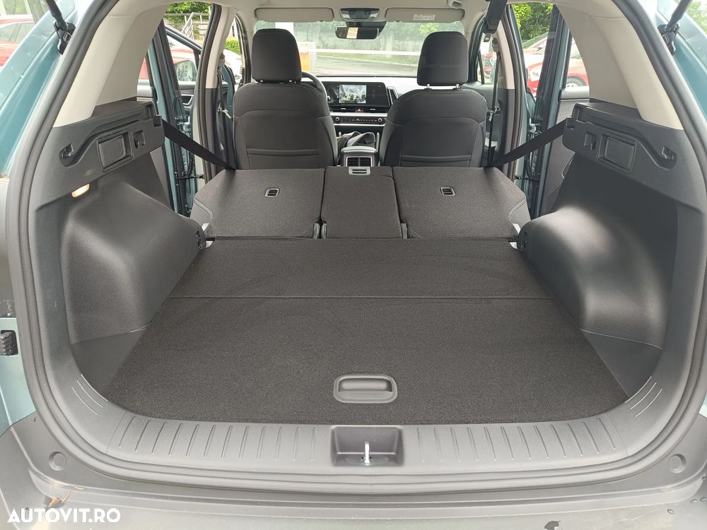 Kia Sportage 1.6 T-GDI 6MT HP 4x2 MHEV Urban - 23
