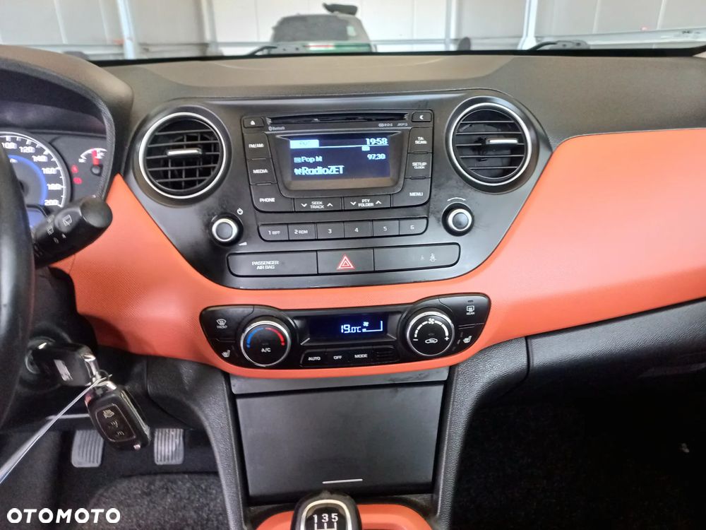 Hyundai i10 1.2 Premium - 14