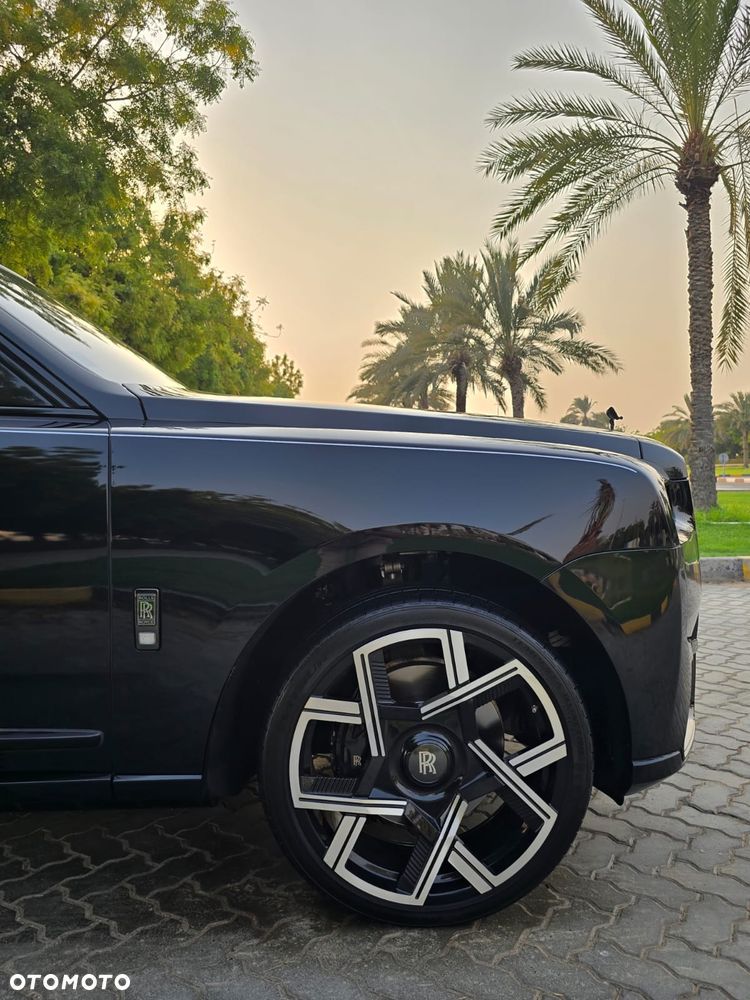 Rolls-Royce Cullinan - 6