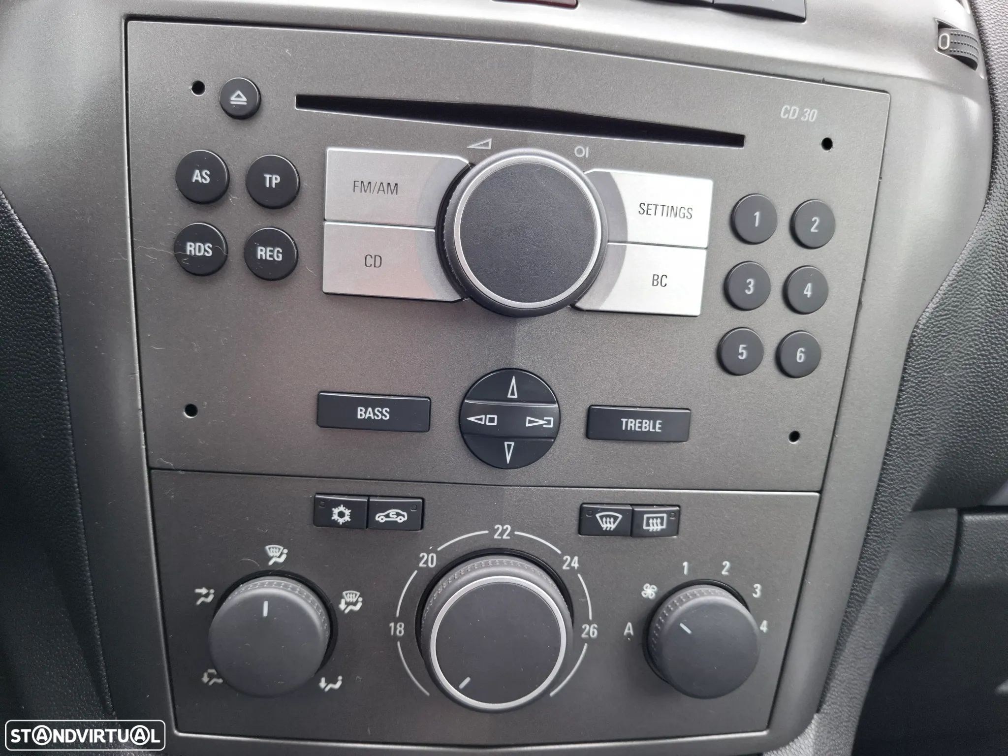 Opel Zafira 1.9 CDTi Cosmo - 8