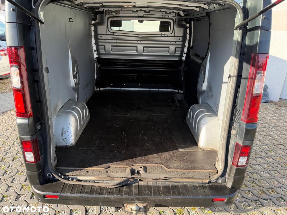 Renault Trafic - 10