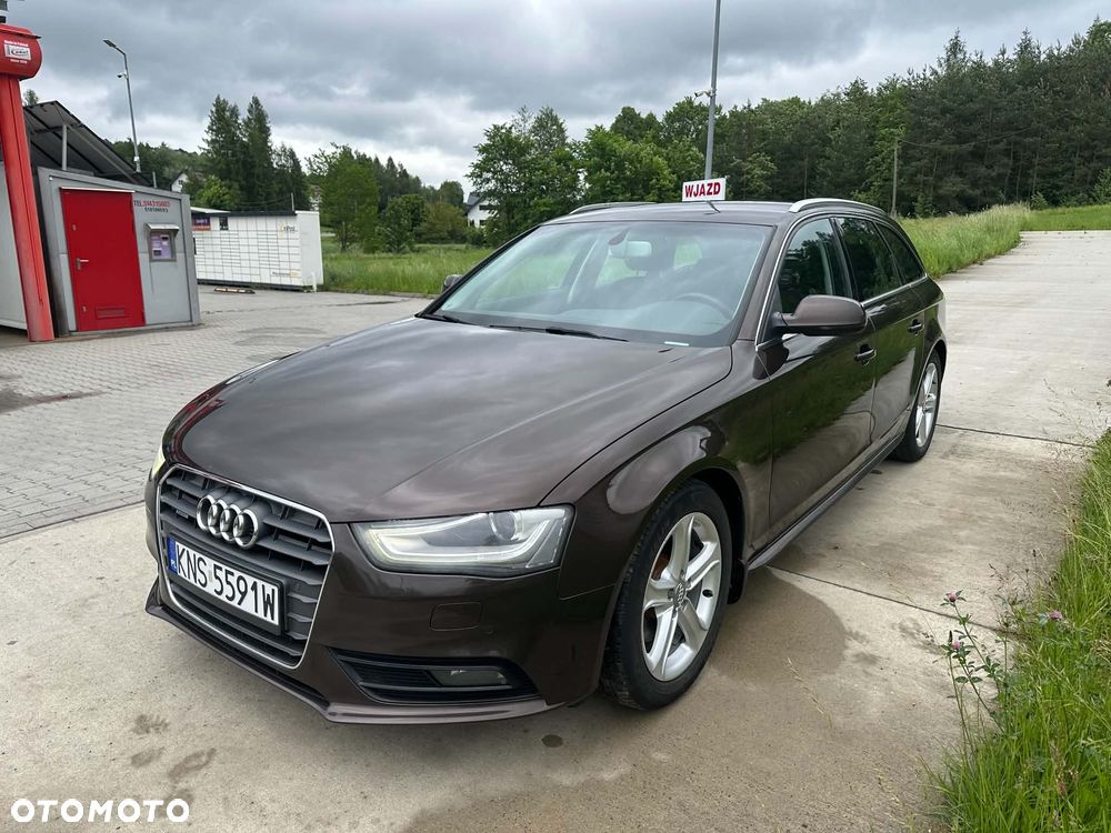 Audi A4 Avant 2.0 TDI DPF quattro Attraction - 1