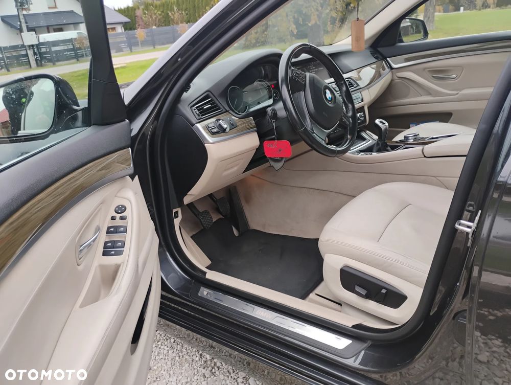 BMW Seria 5 520d Modern Line - 17