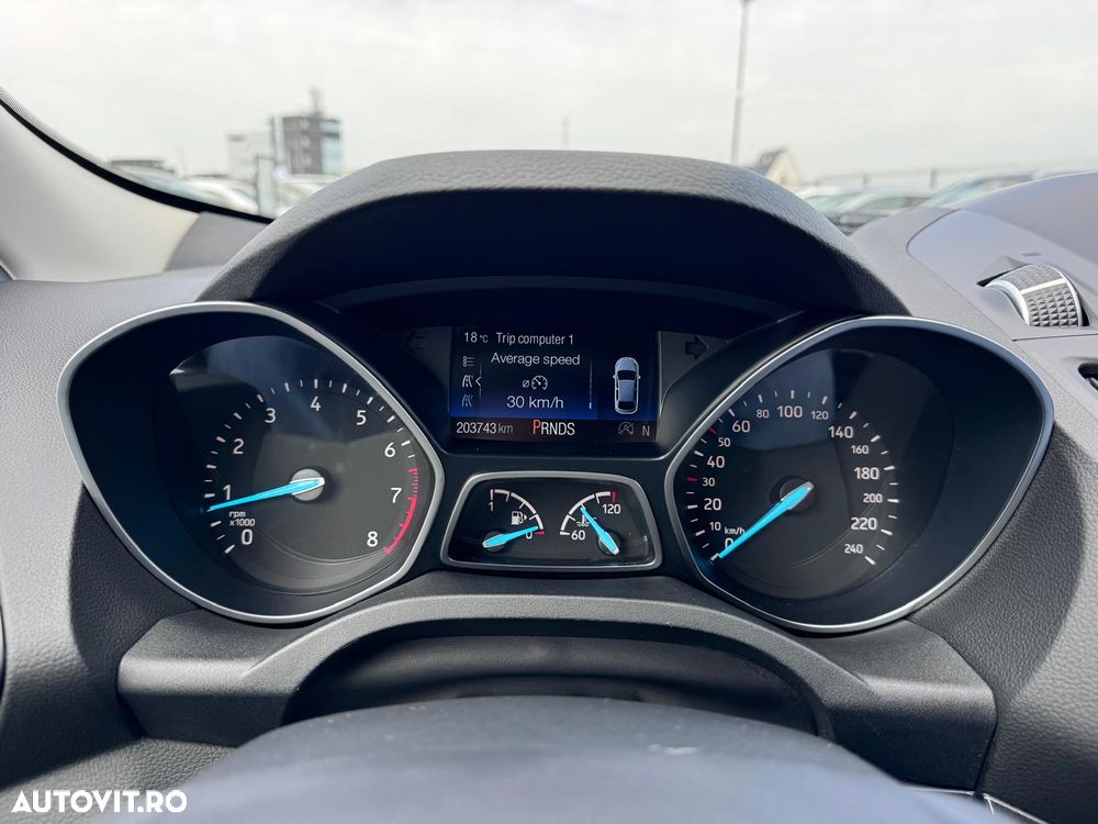 Ford Kuga 1.5 EcoBoost 4x4 Aut. Trend - 21