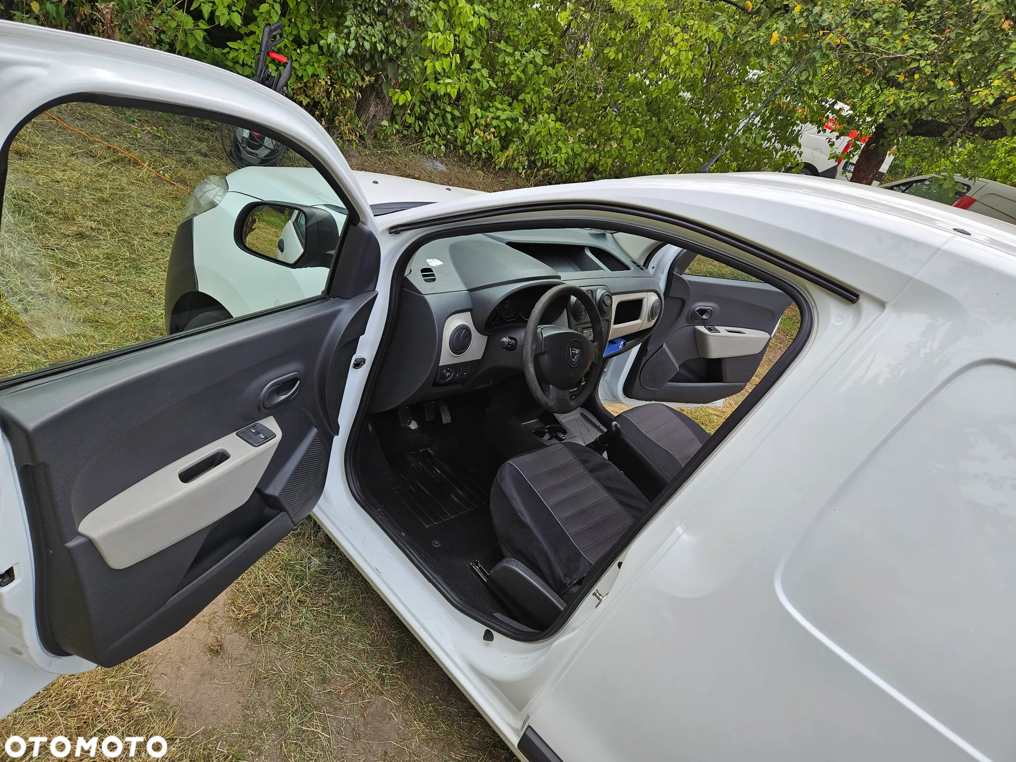 Dacia Dokker - 8