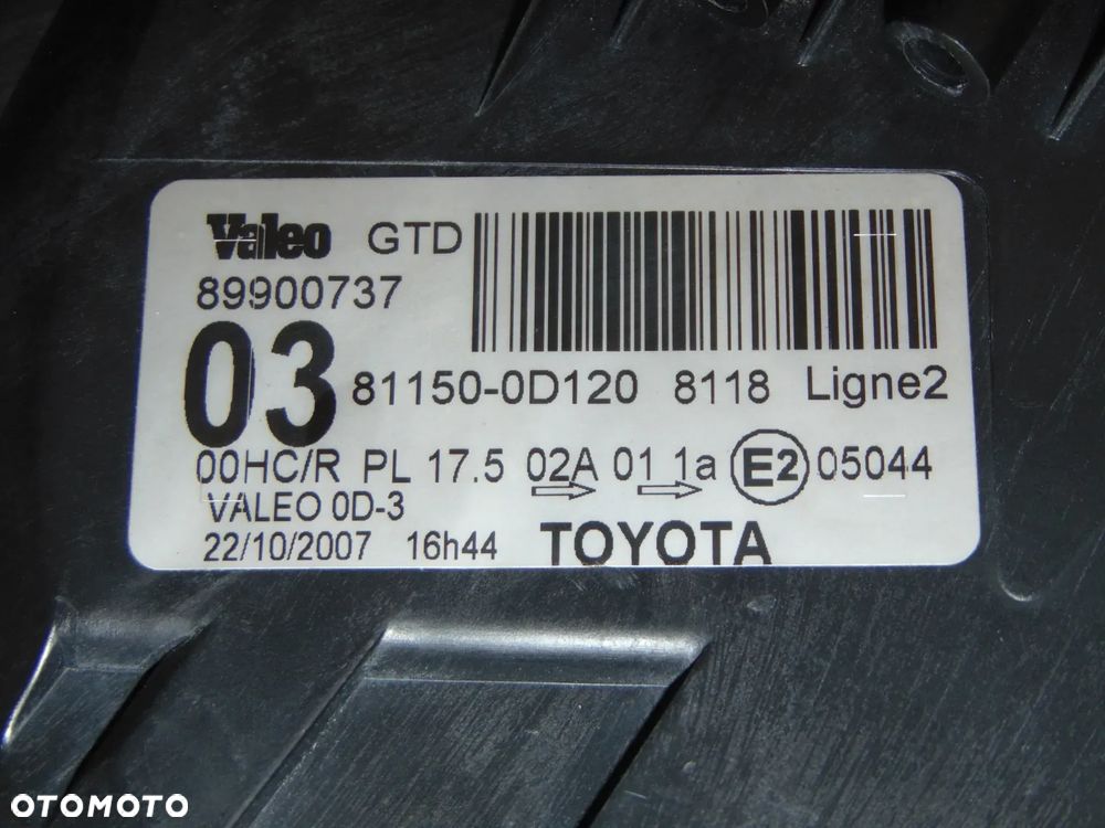 ORYGINAŁ lampa przednia przód lewa prawa Toyota Yaris 2 II 05-09r - 13