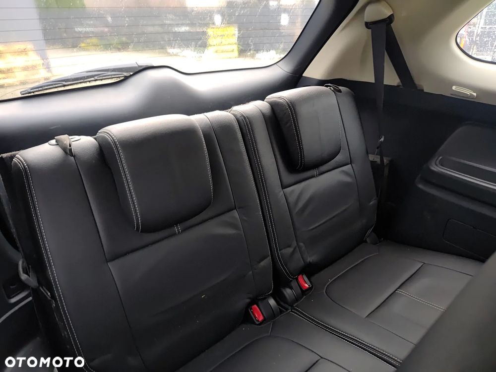 Mitsubishi Outlander 2.2 DI-D 4WD Plus - 27