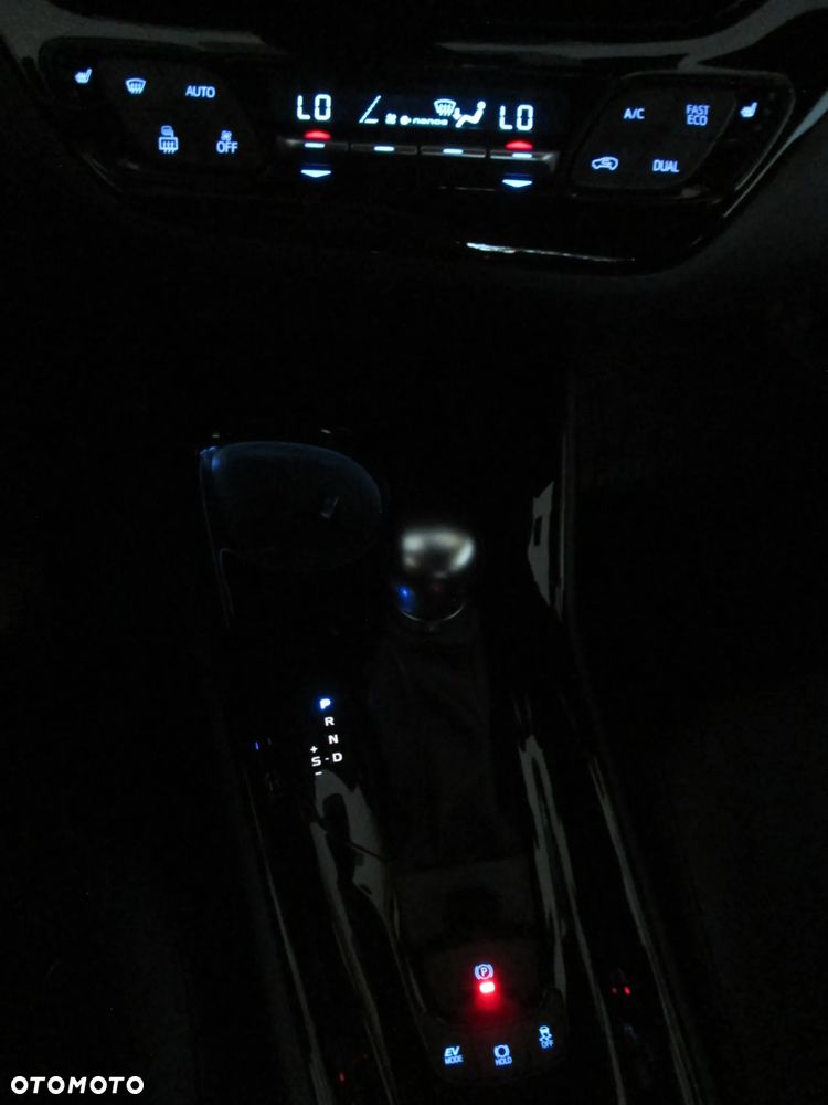 Toyota C-HR 2.0 Hybrid GR Sport - 22