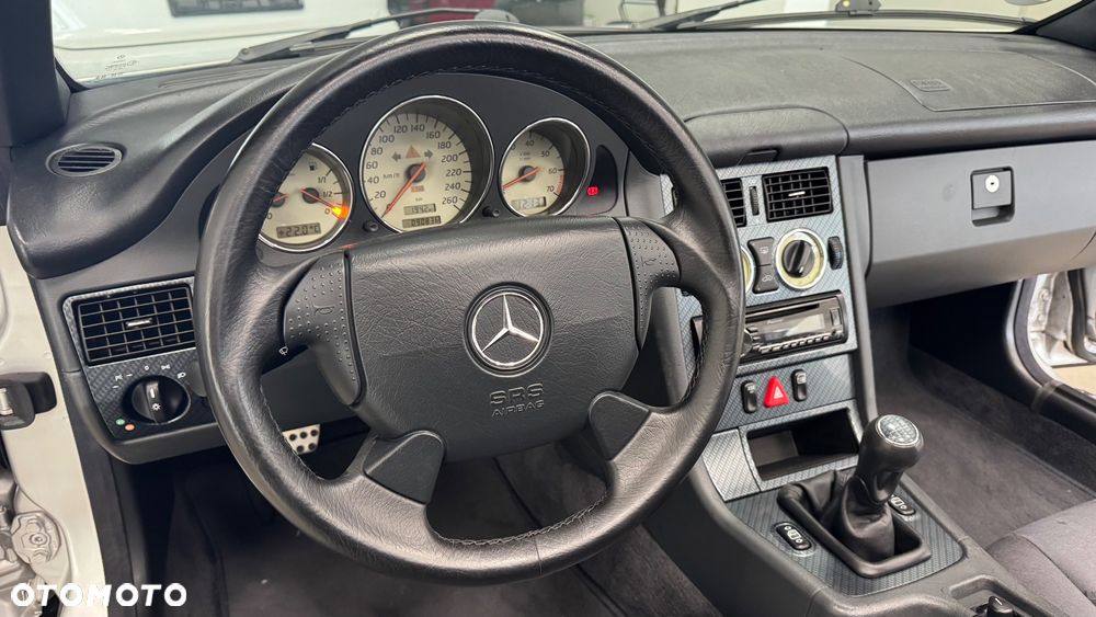 Mercedes-Benz SLK - 22