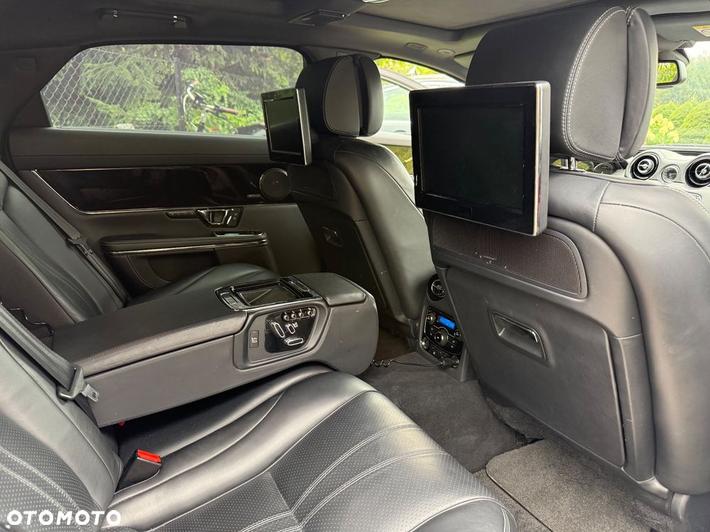 Jaguar XJ 3.0 D V6 LWB Ultimate - 24