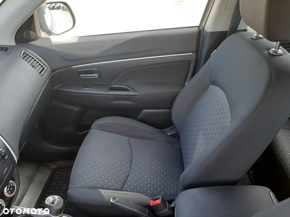 Mitsubishi ASX 1.8 DI-D 2WD Invite - 25