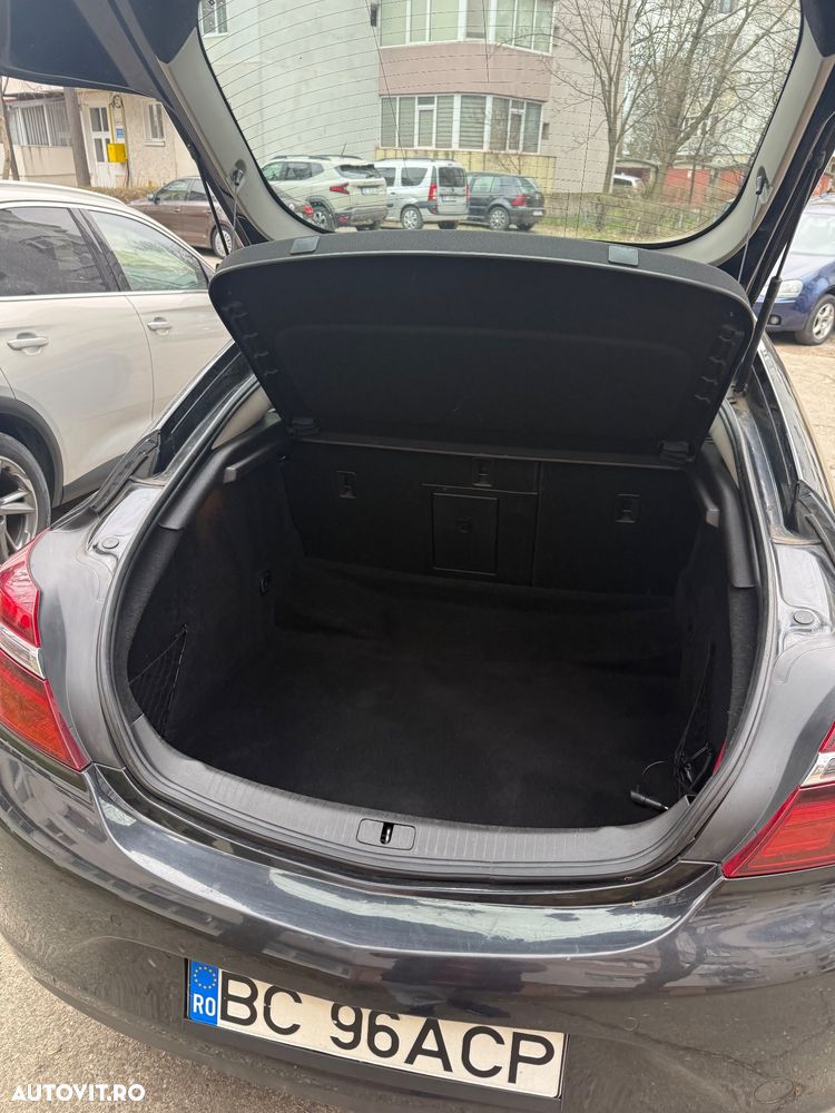Opel Insignia - 13