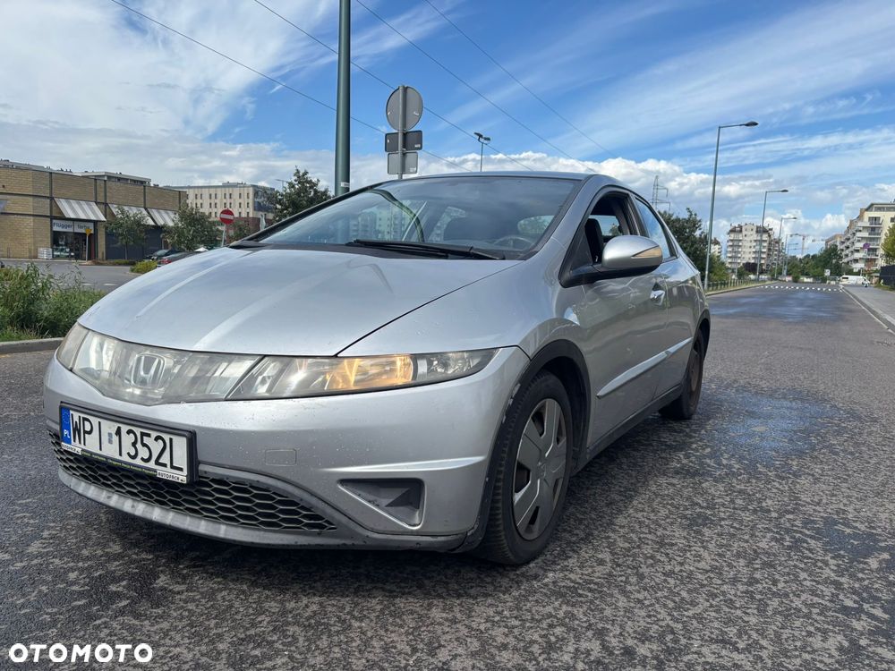 Honda Civic 1.8 Executive - 6