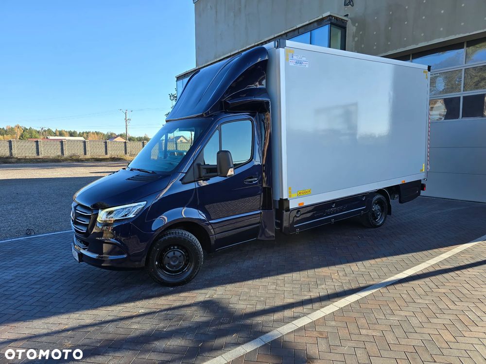 Mercedes-Benz SPRINTER 319 3.0 CDI KONTENER 4,28cmDługi 2,29cmSzero 2,24cmWysok + WINDA 750Kg 42Tyś km SERWIS DO OSTATNIEGO Km ASO MERCEDES-BENZ SALON PL STAN NOWY NOWY NOWY FABRYCZNA GWARANCJA - 10