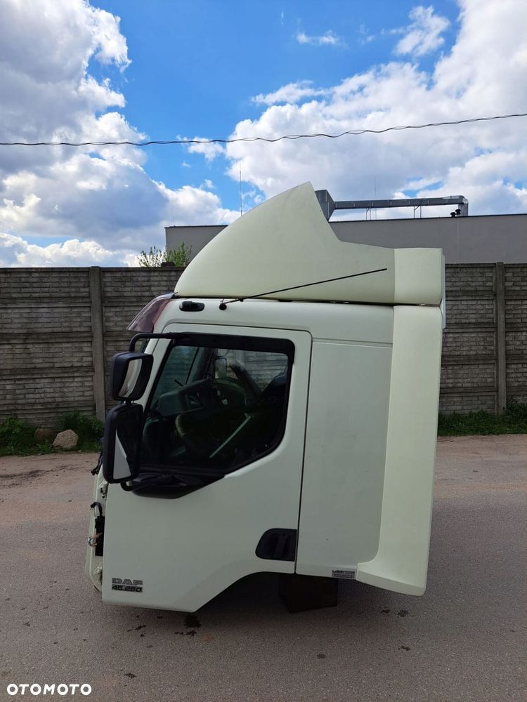 SZKIELET KABINY SYPIALNEJ DAF LF EUROPA MANUAL - 3