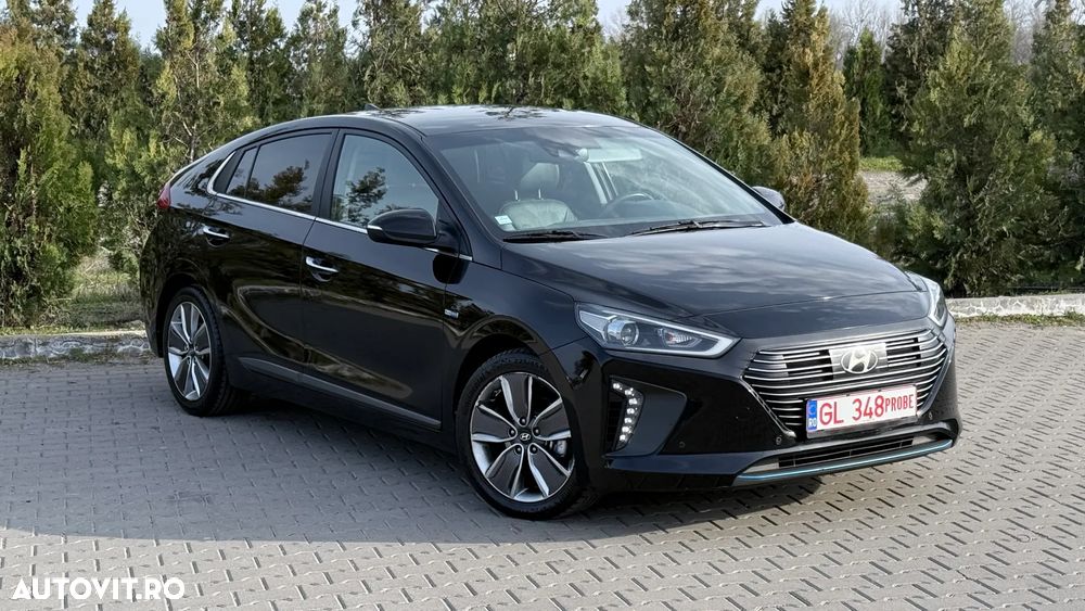 Hyundai IONIQ 1.6 GDI Premium - 2