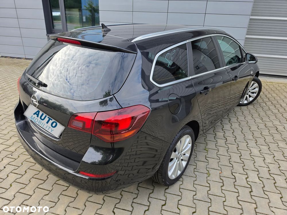 Opel Astra 1.4 Turbo Innovation - 15